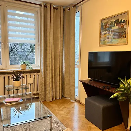 Ohmyhome-Plac Zawiszy Warsaw Exterior photo
