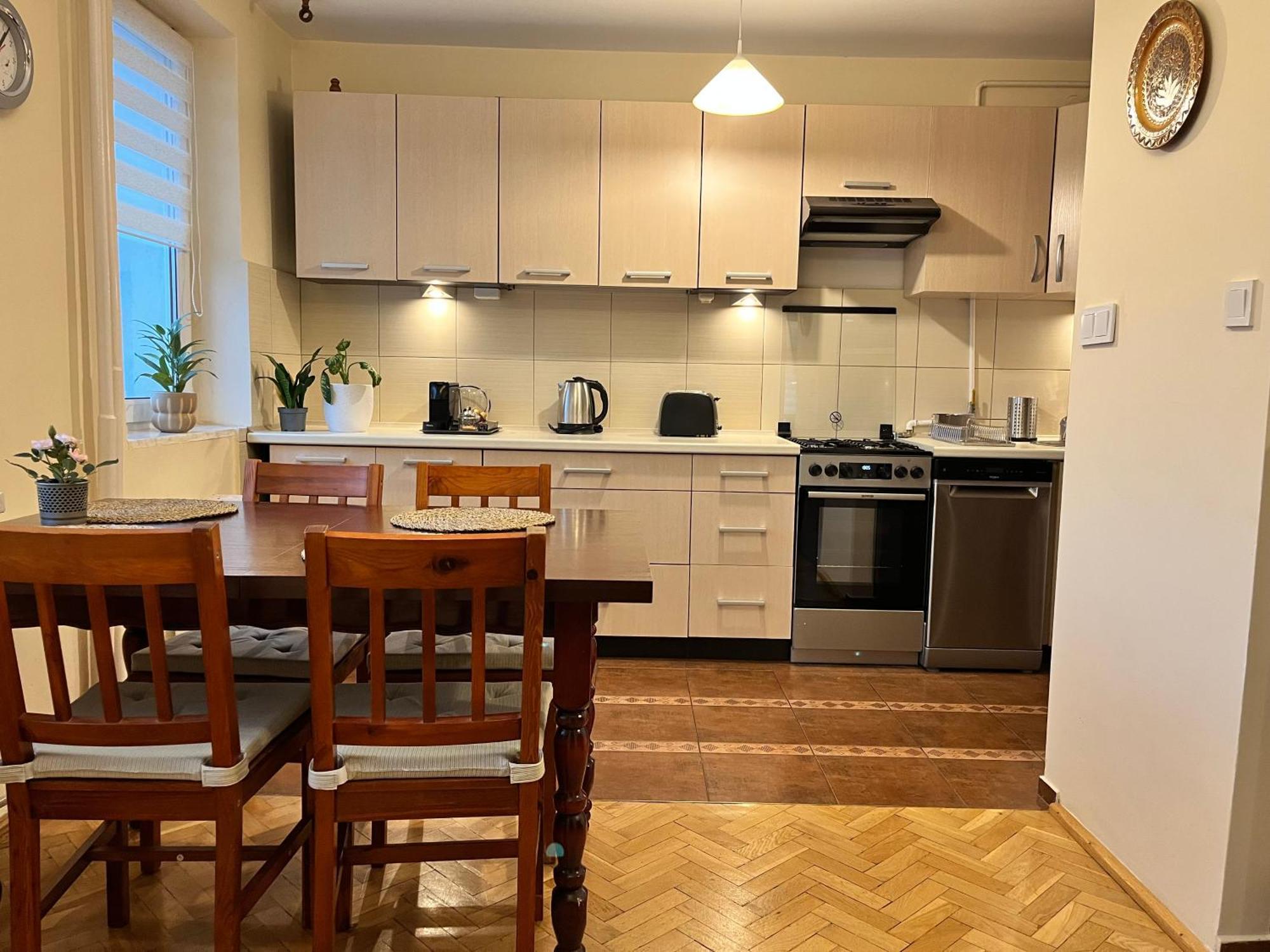 Apartment Ohmyhome-plac Zawiszy
